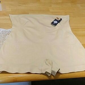 NWT Empetur High-Waisted Boy Shorts Shapewear Shorts